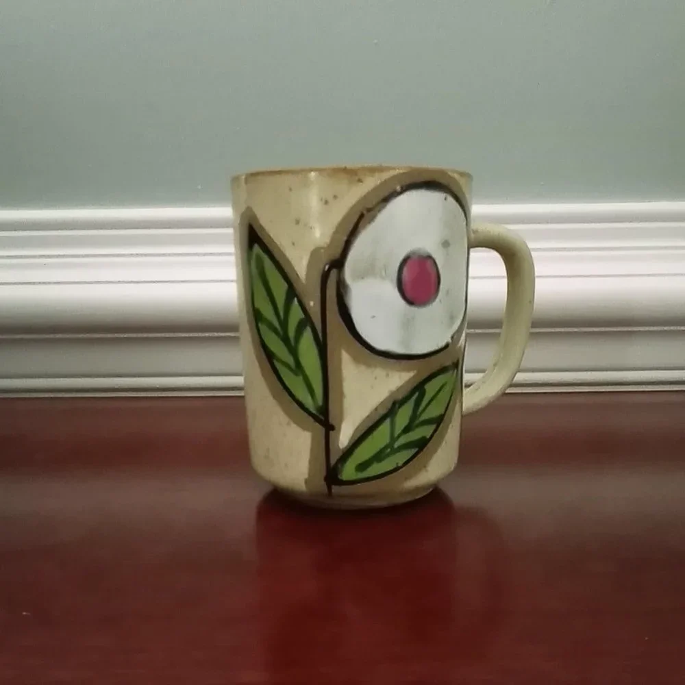 Pair of Artisan Mid Century Glazed Earthenware Coffee Mugs 12oz capacity_2